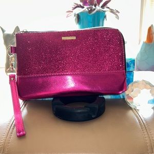 Juicy Couture Wallet w/phone charger!!